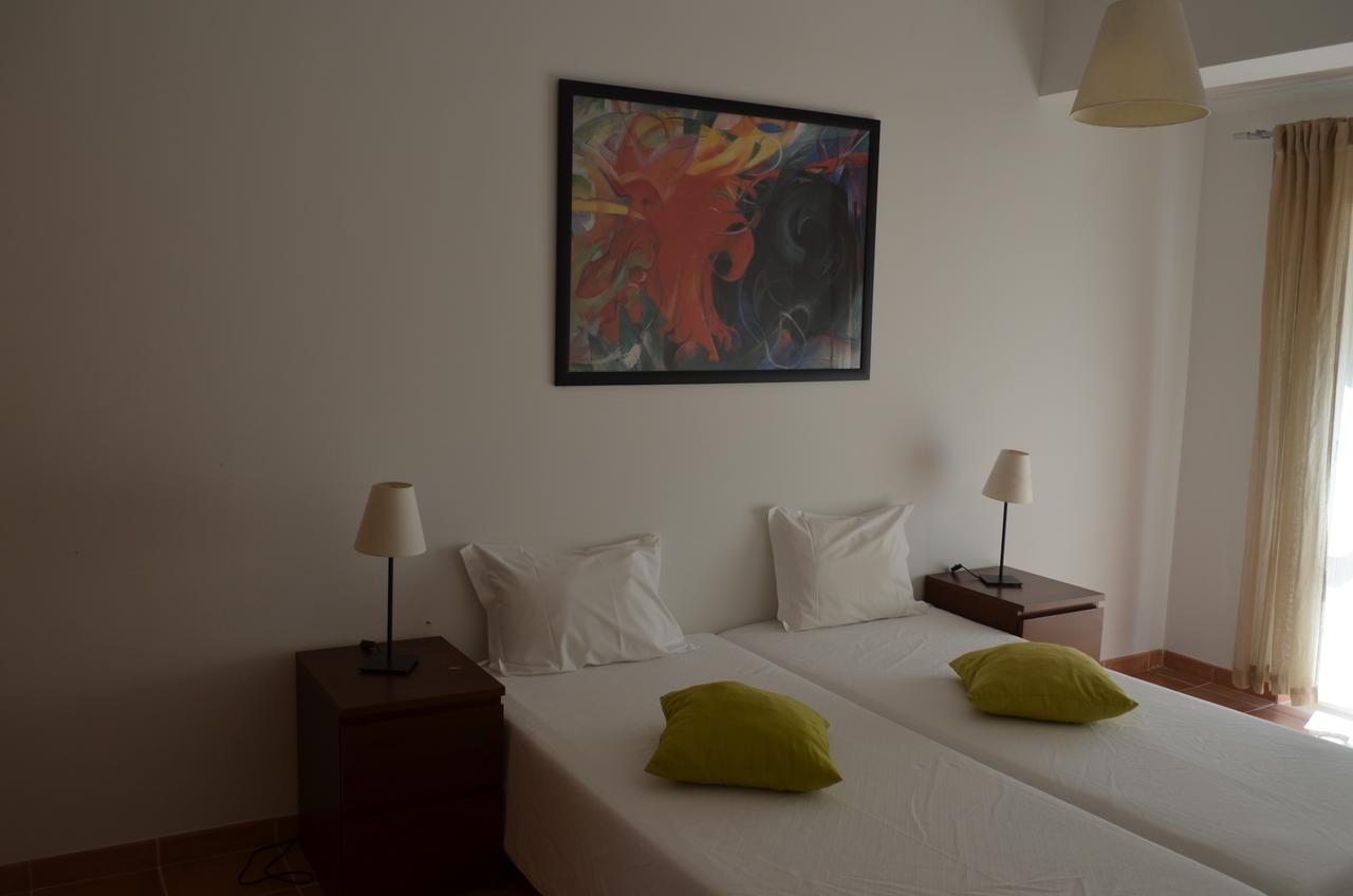 Aldeamento Turistico De Palmela Hotel Cajados Kamer foto